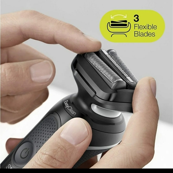 Razor - Picture 2 of 6